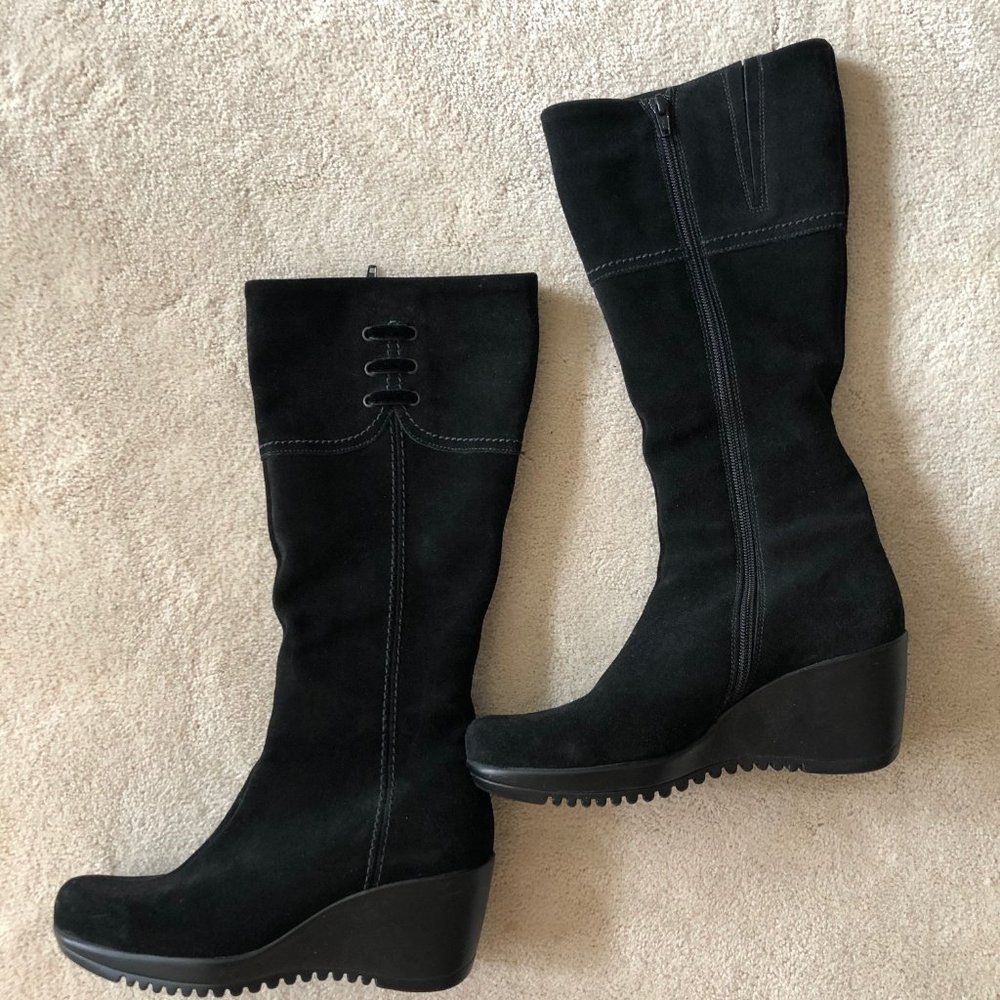 La Canadienne Montreal Galaxy suede boots #1210